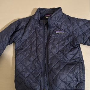 Navy blue 3t Patagonia jacket